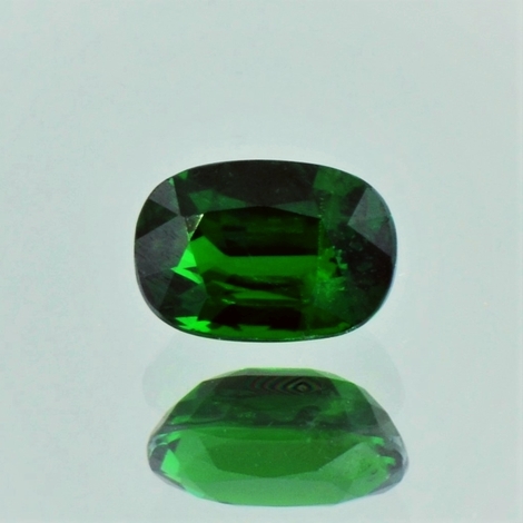 Tsavorite Garnet cushion green 2.28 ct