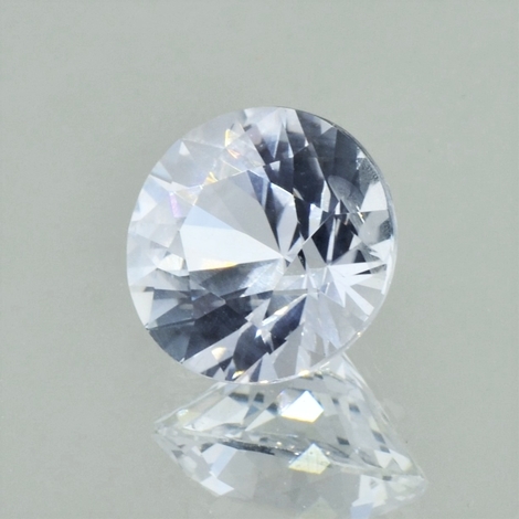 Saphir rund-brillantiert farblos ungebrannt 5,48 ct Saphir rund-brillantiert farblos ungebrannt 5,48 ct