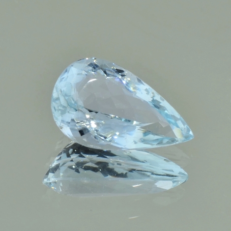 Aquamarin Tropfen hellblau unbehandelt 6,80 ct Aquamarin Tropfen hellblau unbehandelt 6,80 ct
