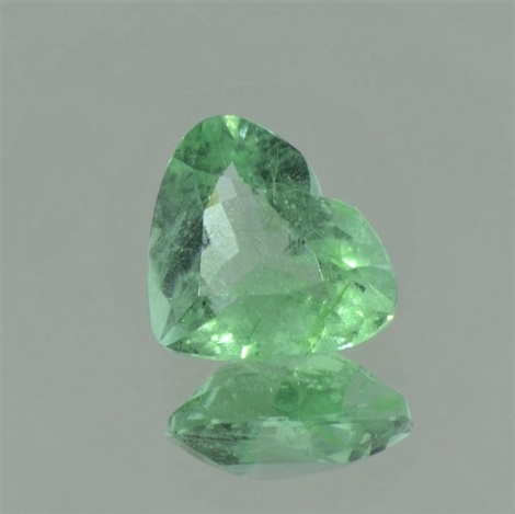 Smaragd Herz hellgrün 3,31 ct Smaragd Herz hellgrün 3,31 ct