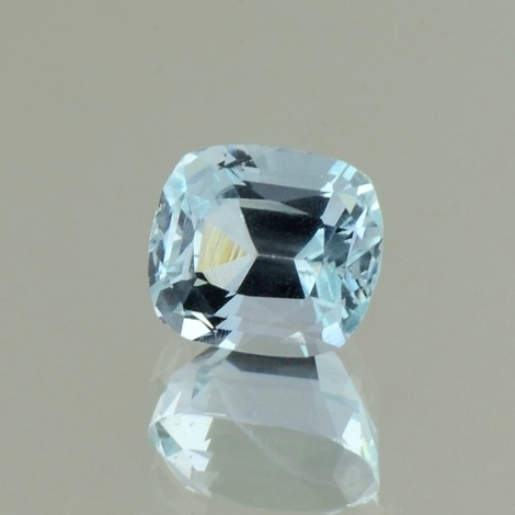 Aquamarine cushion light blue untreated 4.61 ct Aquamarine cushion light blue untreated 4.61 ct