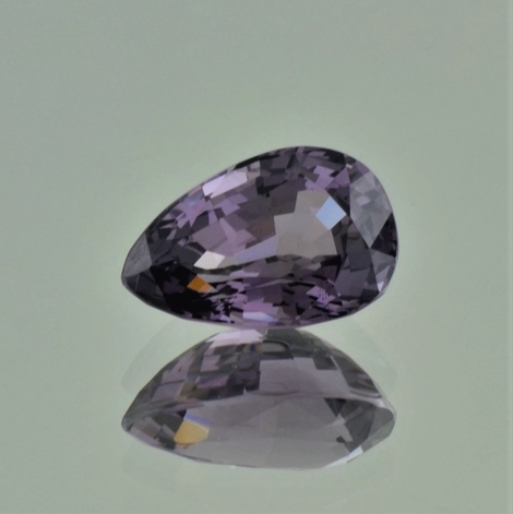 Spinell, Tropfen facettiert (4,25 ct.) aus Burma (Myanmar)