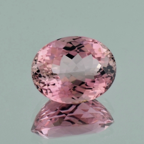 Turmalin, Oval facettiert (13,30 ct.) aus Kongo