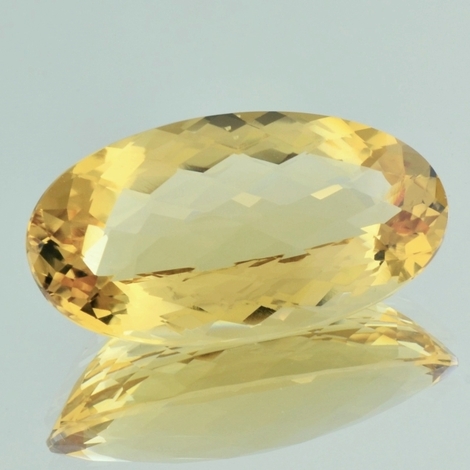 Goldberyll oval-schachbrett goldgelb 51,67 ct
