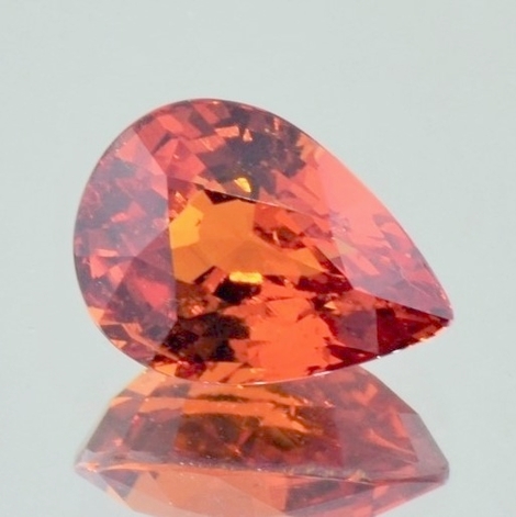 Mandarin Garnet pear reddish orange 7.55 ct. Mandarin Garnet pear reddish orange 7.55 ct.