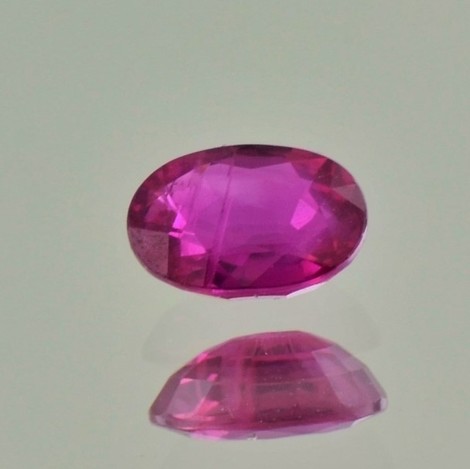 Rubin Burma oval pink-rot 1,14 ct