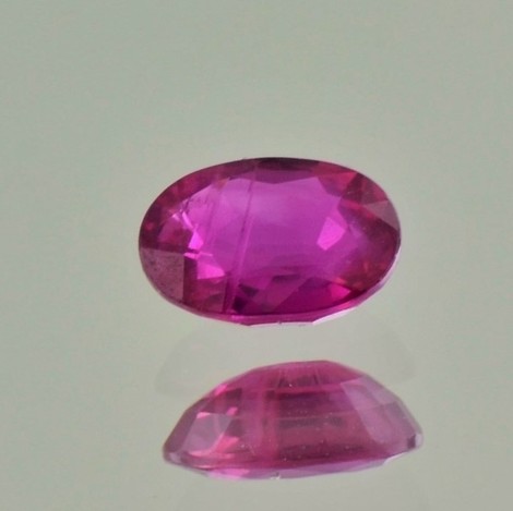 Rubin Burma oval pink-rot 1,14 ct Rubin Burma oval pink-rot 1,14 ct