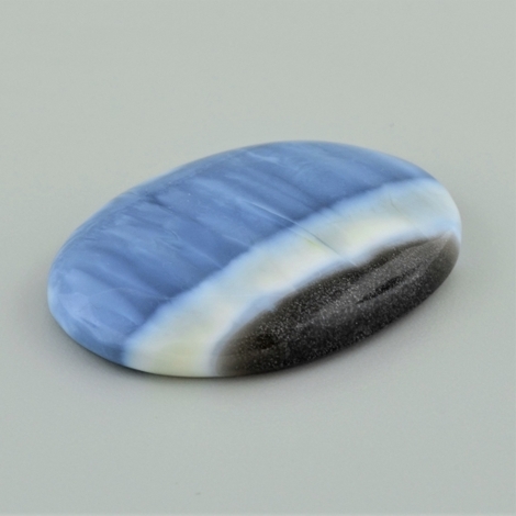 Opal, Oval Cabochon (52,43 ct.) aus Peru Opal, Oval Cabochon (52,43 ct.) aus Peru