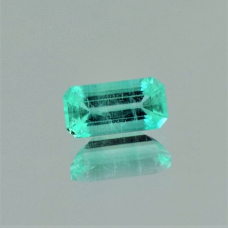Emerald octagon light green 1.20 ct Emerald octagon light green 1.20 ct
