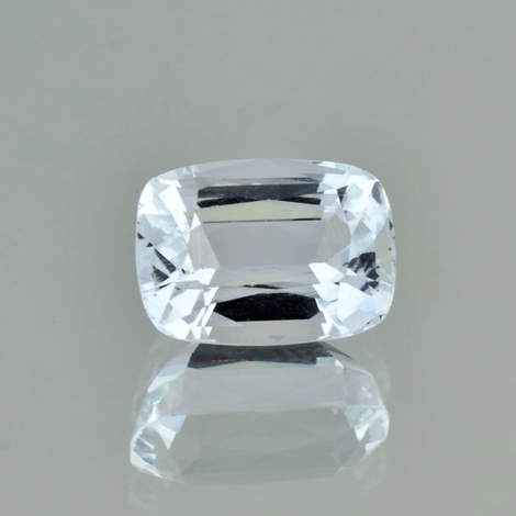 Aquamarin antikoval zartblau 4,54 ct