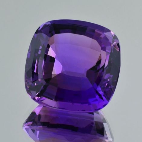 Amethyst cushion violet 55.38 ct Amethyst cushion violet 55.38 ct