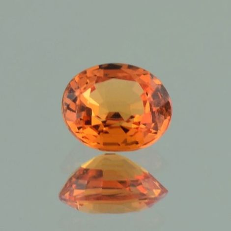 Mandarin-Granat oval intensives Orange 2,02 ct