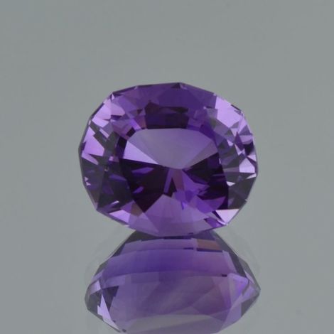 Amethyst, Design-Freiform facettiert (12,74 ct.) aus Bolivien