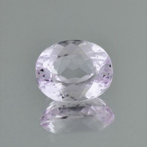 Kunzit, Oval facettiert (10,32 ct.) aus Pakistan