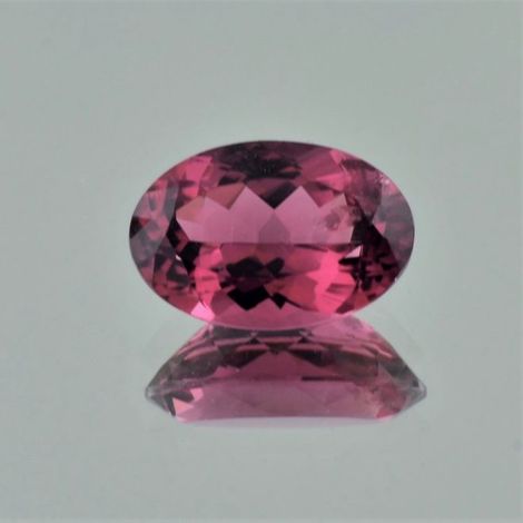 Rubellit, Oval facettiert (6,36 ct.) aus Afrika