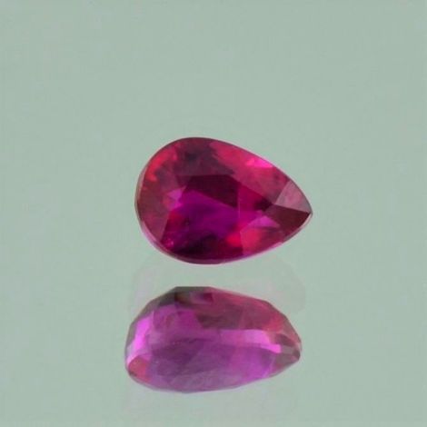 Rubin, Tropfen facettiert (0,97 ct.) aus Burma (Myanmar)