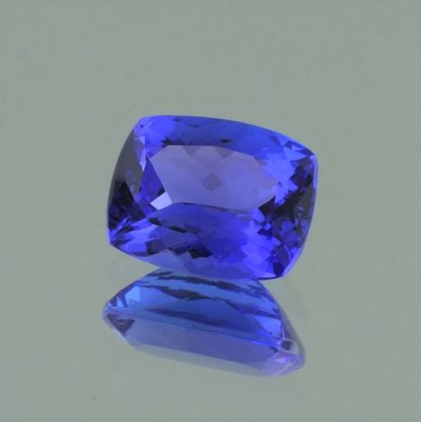 Tanzanite cushion blue 3.12 ct