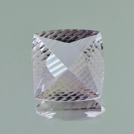 Amethyst cushion Lasercut very light lilac 23.25 ct Amethyst cushion Lasercut very light lilac 23.25 ct