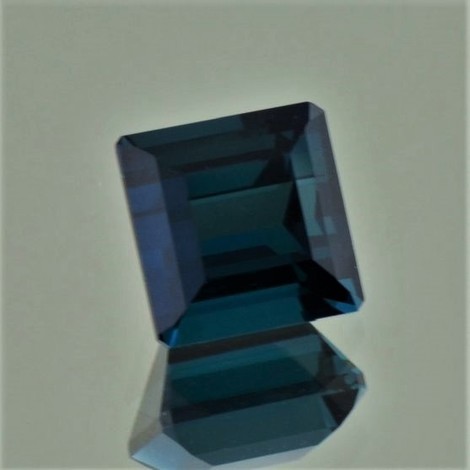Indicolite Tourmaline octagon dark blue 3.87 ct