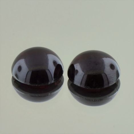 Almandin Granat Duo, Rund Cabochon (21,16 ct.) aus Indien Almandin Granat Duo, Rund Cabochon (21,16 ct.) aus Indien