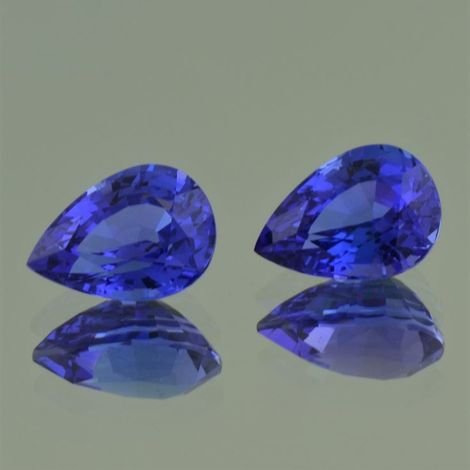 Tansanit Duo Tropfen intensivblau 8,75 ct. Tansanit Duo Tropfen intensivblau 8,75 ct.