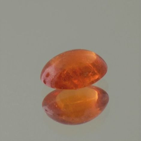 Mandarin-Granat cabochon oval orange 5.78 ct