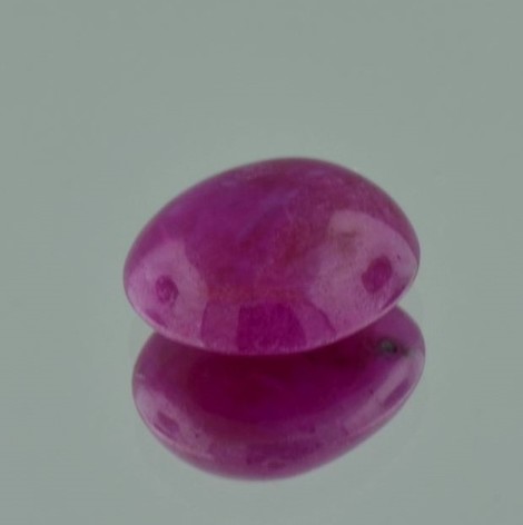 Ruby cabochon oval red 14.61 ct
