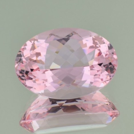 Morganite oval pink untreated 34.10 ct.