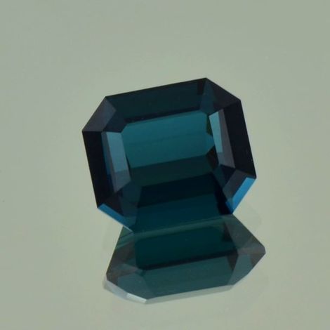 Indicolite Tourmaline octagon dark blue 4.97 ct