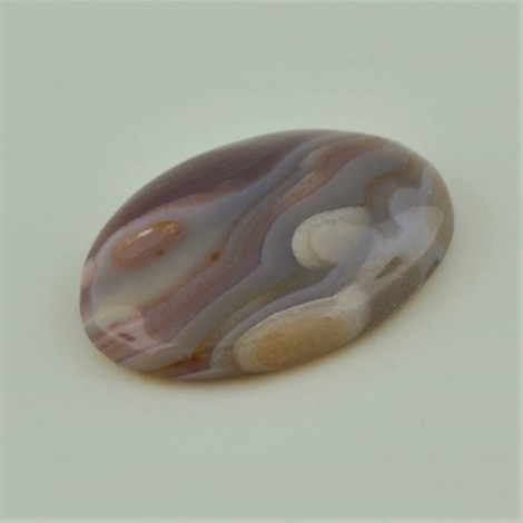 Achat, Oval Cabochon (48,99 ct.) aus Botswana