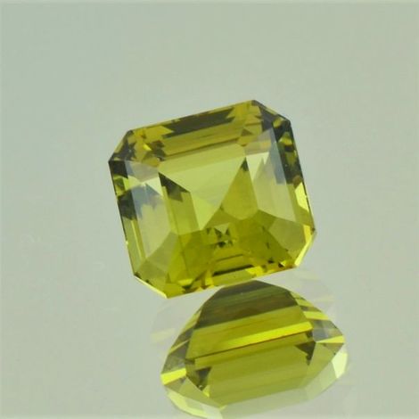 Chrysoberyl octagon greenish yellow 3.78 ct