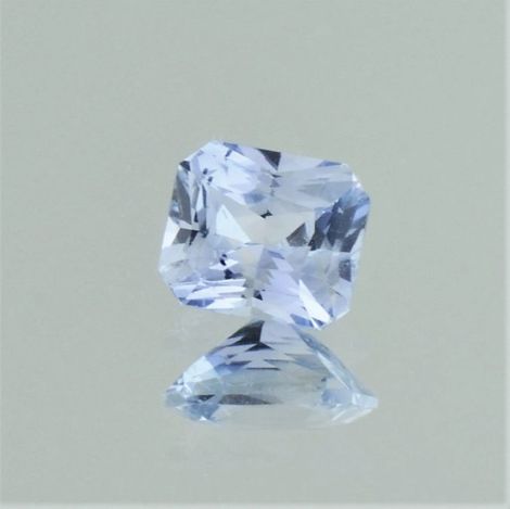 Saphir, Achteck-Princess facettiert (1,70 ct.) aus Sri Lanka Saphir, Achteck-Princess facettiert (1,70 ct.) aus Sri Lanka