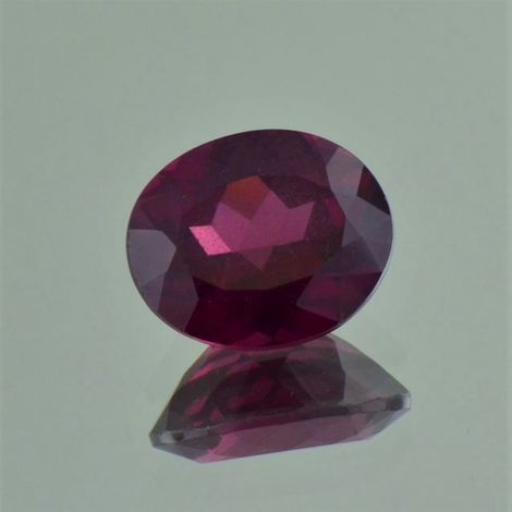 Rhodolith Granat oval purpurrot 6,41 ct Rhodolith Granat oval purpurrot 6,41 ct