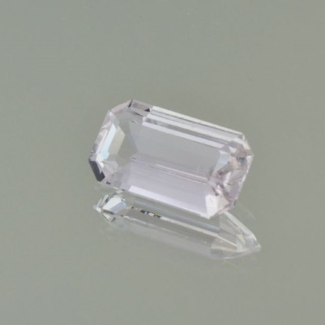 Topas, Achteck facettiert (6,22 ct.) aus Pakistan (Katlang)