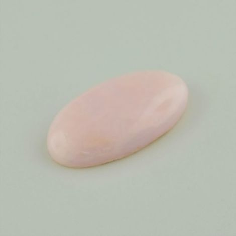 Opal cabochon oval very light pink 17.64 ct