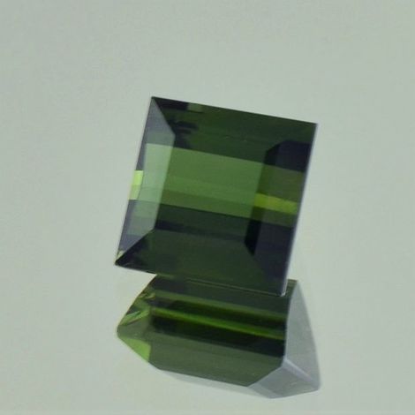 Verdelith Turmalin Quadrat grün 4,22 ct