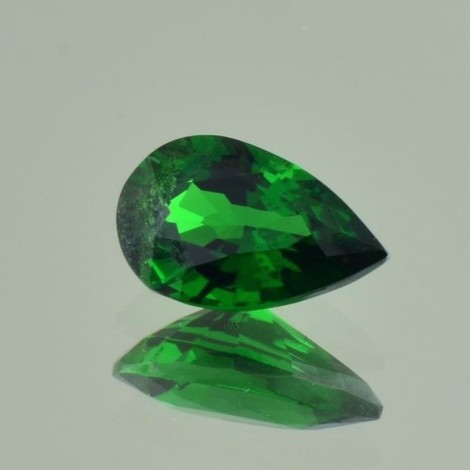 Tsavorit, Tropfen facettiert (2,84 ct.) aus Kenia (Taita Hills)