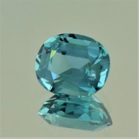 Indicolite Tourmaline oval greenish blue 5.48 ct