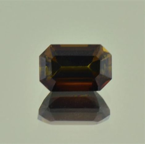 Andalusit, Achteck facettiert (4,35 ct.) aus Brasilien