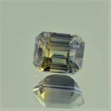 Sapphire octagon bicolor unheated 2.07 ct