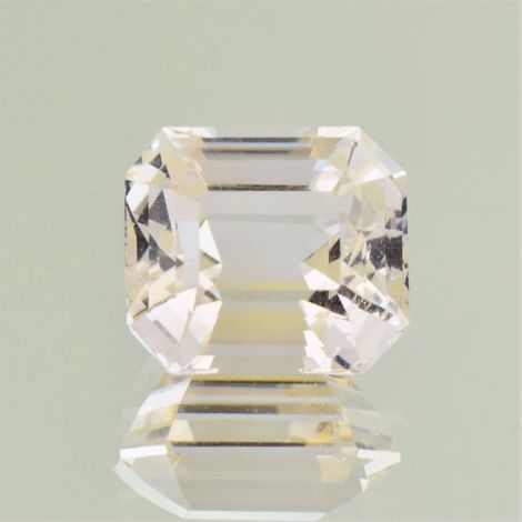 Topas, Achteck facettiert (14,39 ct.) aus Pakistan (Gilgit)