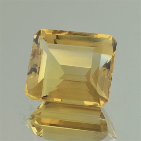 Citrine octagon golden yellow 44.51 ct