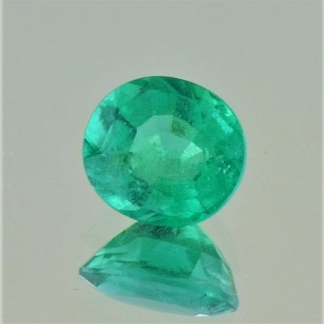 Smaragd oval grün 3,08 ct. Smaragd oval grün 3,08 ct.
