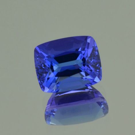 Tanzanite cushion intense blue 5.29 ct