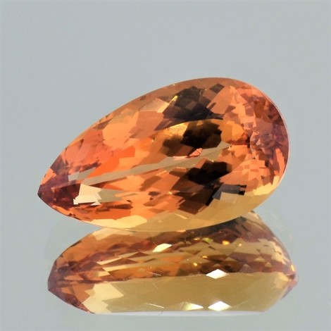Imperial-Topas pear reddish orange untreated 14.16 ct Imperial-Topas pear reddish orange untreated 14.16 ct