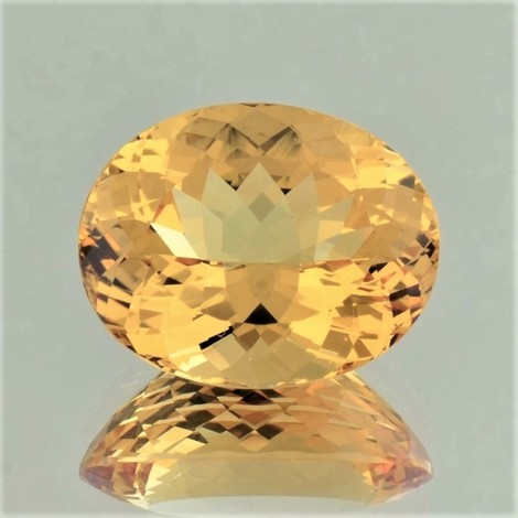 Imperial-Topas oval orange yellow unheated 21.37 ct Imperial-Topas oval orange yellow unheated 21.37 ct