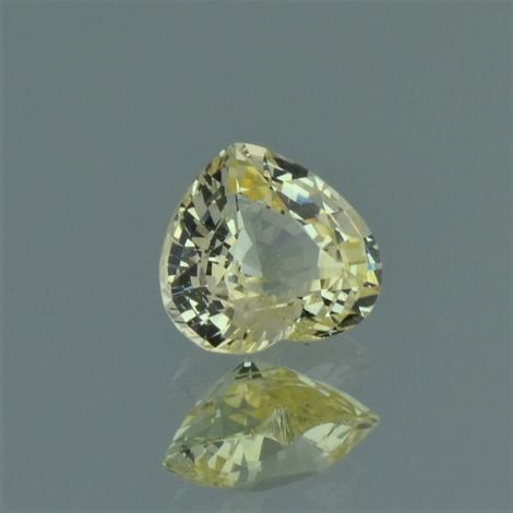 Sapphire heart light yellow unheated 3.15 ct
