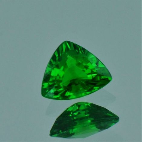 Tsavorit, Trillion facettiert (1,61 ct.) aus Kenia (Taita Hills)