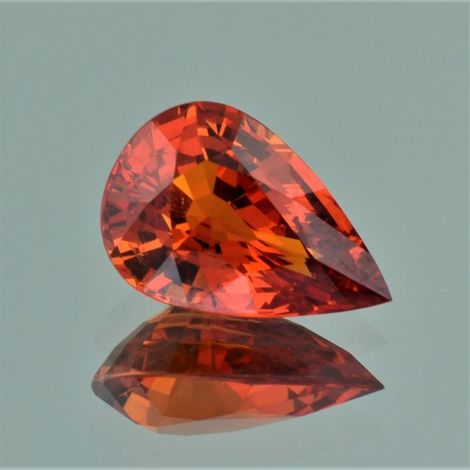 Mandarin-Granat pear reddish orange 11.20 ct Mandarin-Granat pear reddish orange 11.20 ct