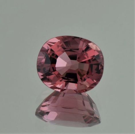 Tourmaline oval yellowish pink 5.54 ct